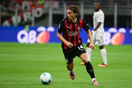 Luka Modric on the ball for Milan