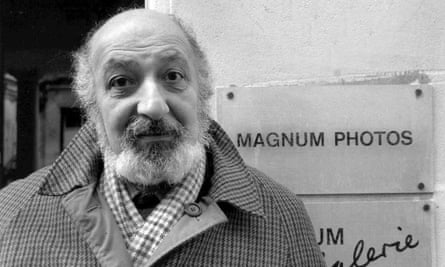 Ara Güler in Paris in 1988. ‘I believe that photography is a form of magic by which a moment of experience is seized for transmission to future generations,’ he said.