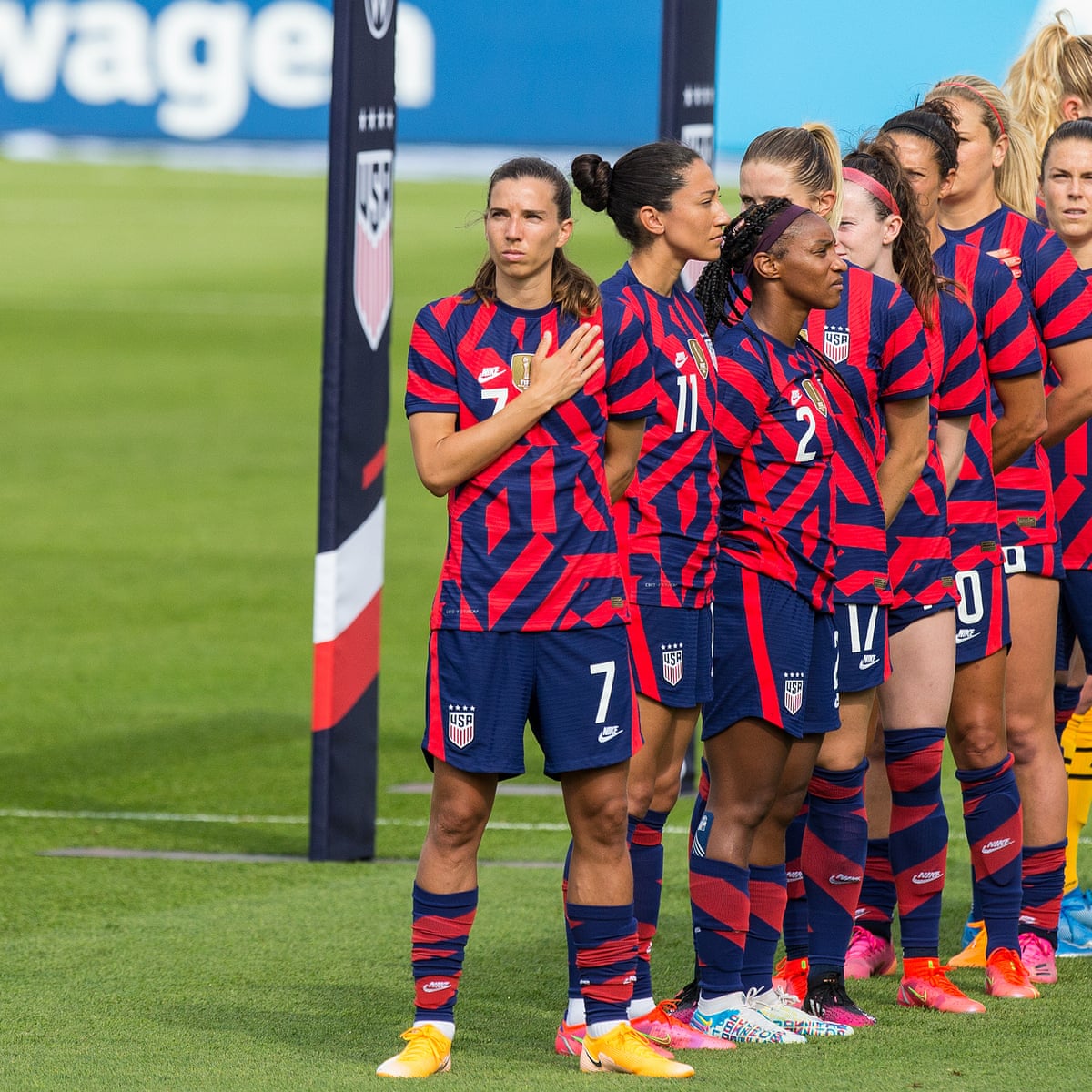 A Viral Lie About The Uswnt Was Amplified By Right Wing Media It Wasn T The First Time Usa Women S Football Team The Guardian A Viral Lie About The Uswnt Was Amplified By Right Wing Media It Wasn T The First Time Usa Women S Football Team The Guardian