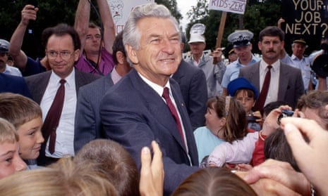  Bob Hawke during a press conference in Melbourne in 1990