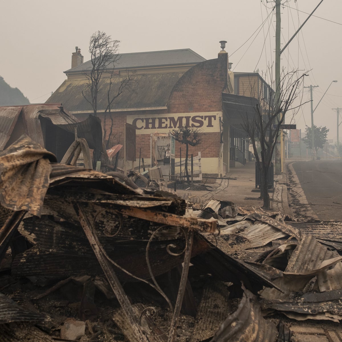 Economic Impact Of Australia S Bushfires Set To Exceed 4 4bn Cost Of Black Saturday Australia News The Guardian