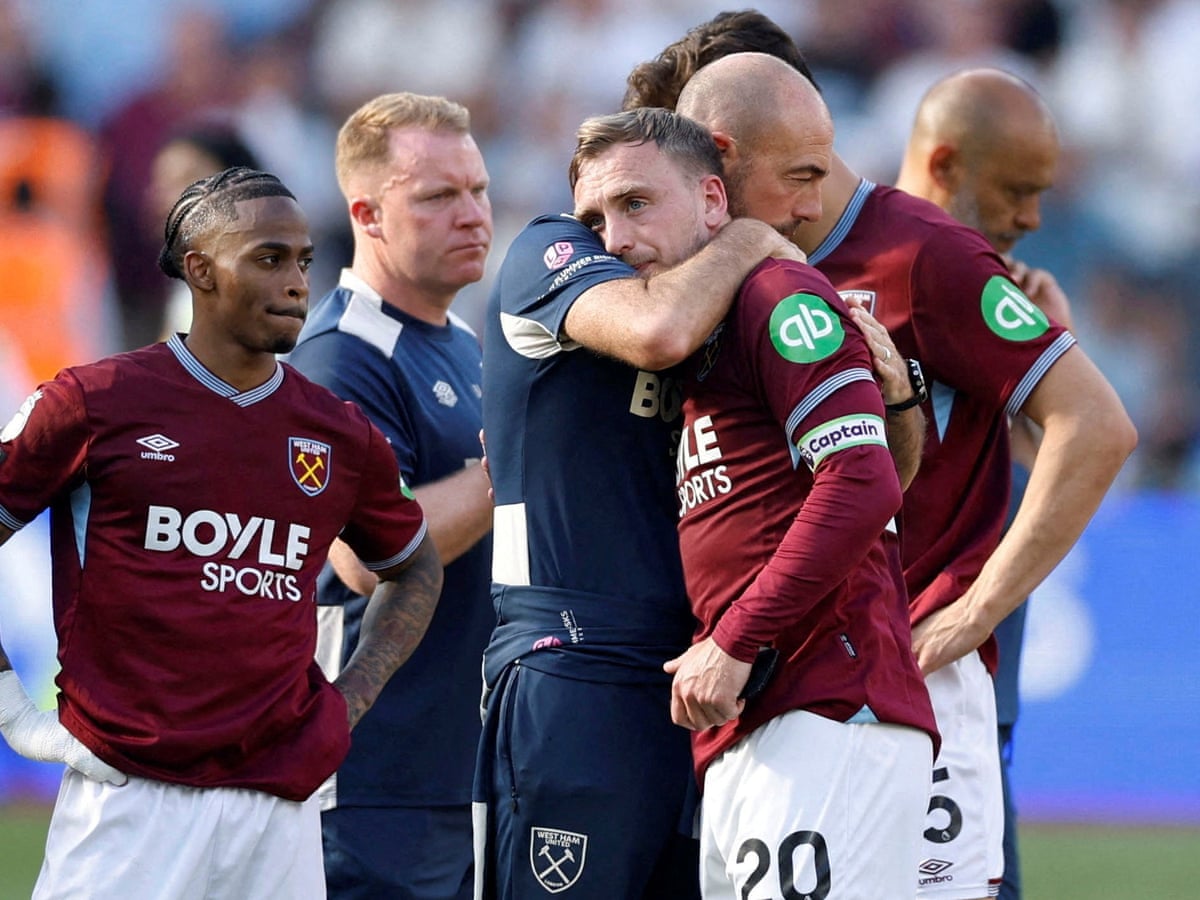 Điều chưa từng xảy ra trong 138 năm lịch sử của bóng đá Anh 1 West Ham relegated to Championship despite emphatic victory over toothless Leeds | Premier League | The Guardian