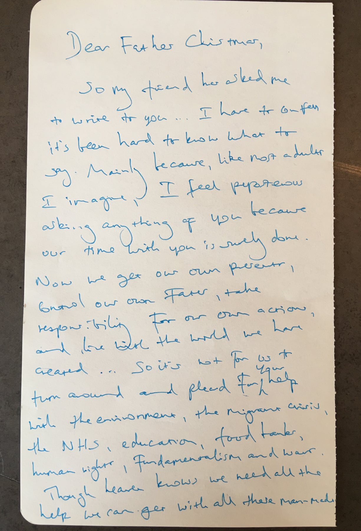 Бенедикт Камбербэтч написал открытое письмо Санта-Клаусу