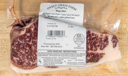 Crowd Cow wagyu beef. The market for grass-fed beef is growing dramatically. In 2015, grass-fed beef sales increased by almost 40%, compared to a 6.5% increase for conventional beef.