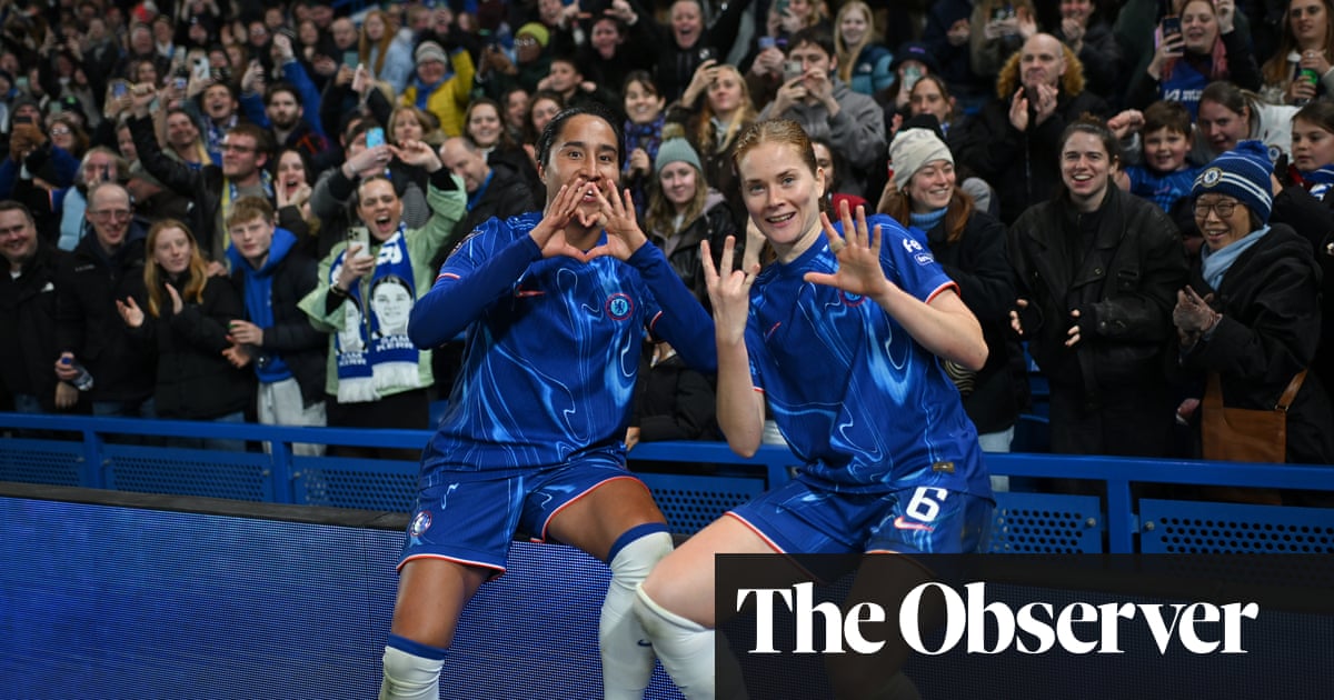 Chelsea Tops Women's Super League After Defeating City