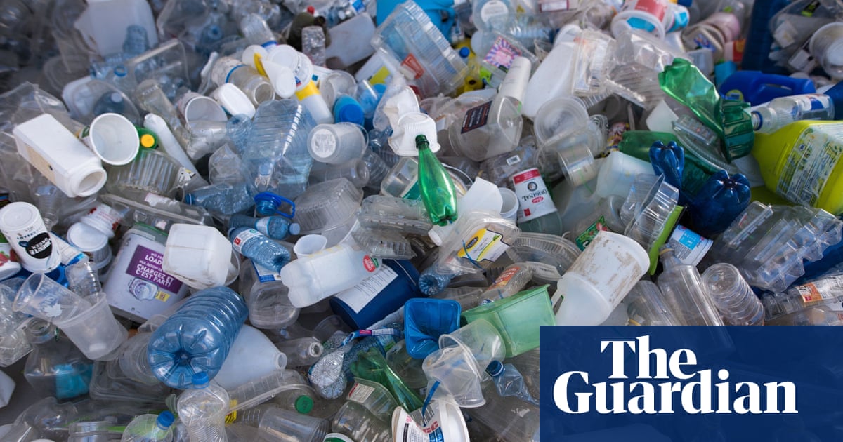 Canada lays out rules banning single-use plastics
