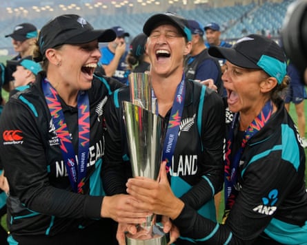 the 2024 T20 World Cup trophy.