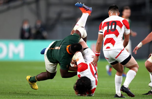 South Africa’s Tendai Mtawarira received a yellow card for dump tackling Japan’s Keita Inagaki.