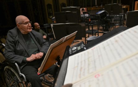 Kurtág on the stage of the Liszt Ferenc Academy of Music in Budapest on 7 February 2026.