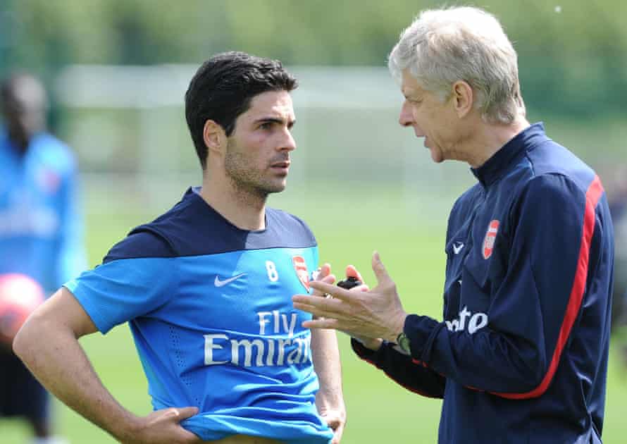 Arsène Wenger with Mikel Arteta in 2014. ‘Does he have all the qualities to do the job? Yes. He was a leader and he has a good passion for the game and he knows the club well.’