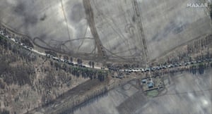 Artillery trucks to the east of Antonov airport, north-west of Kyiv