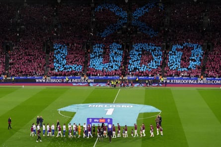A tribute to former West Ham goalkeeper Ludek Miklosko
