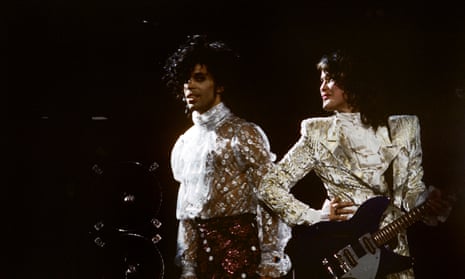 Prince on stage with Wendy Melvoin.