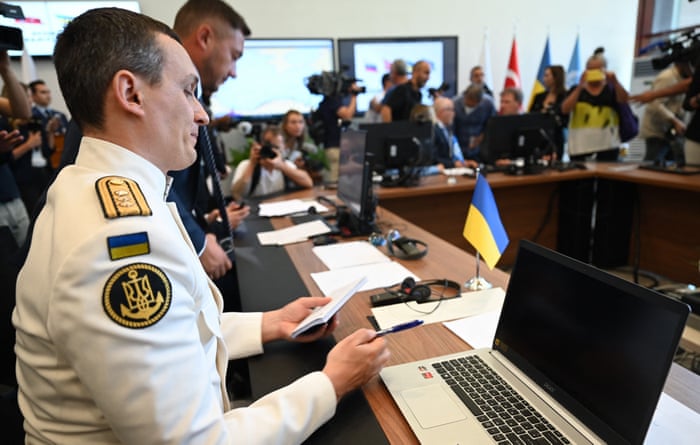 A Ukrainian official attends the opening of the JCC.