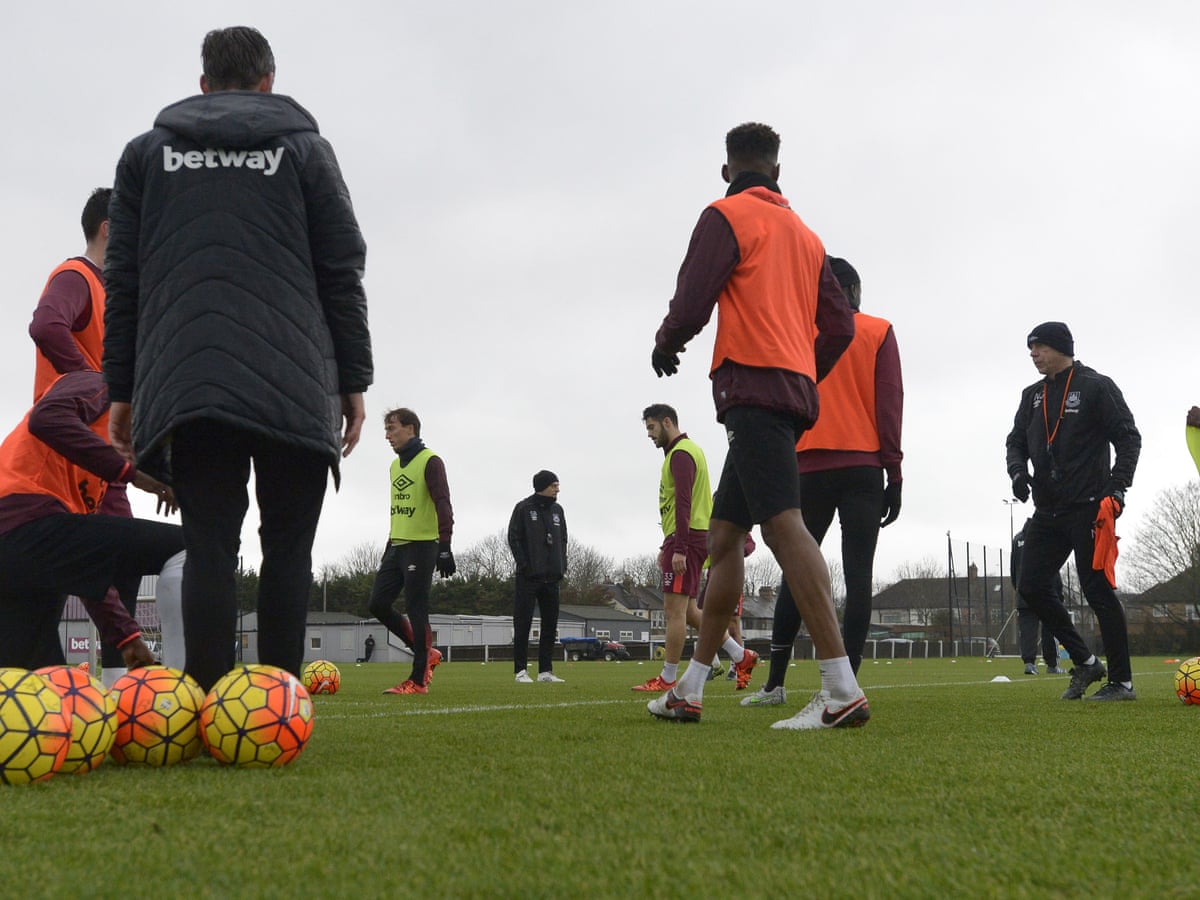 West Ham Hasten Training Ground Move As Slaven Bilic Aims To Reduce Injuries Football The Guardian
