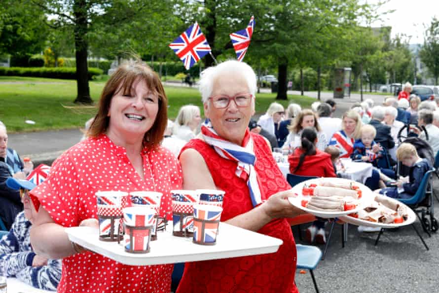 Queen Elizabeth's Platinum Jubilee celebrations in Glasgow. Rutherglen West and Wardlawhill Church celebrate with trifles and bagpipes at a lively street party.