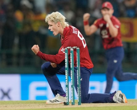Jacob Bethell celebrates the wicket of Sri Lanka’s Dushmantha Chameera