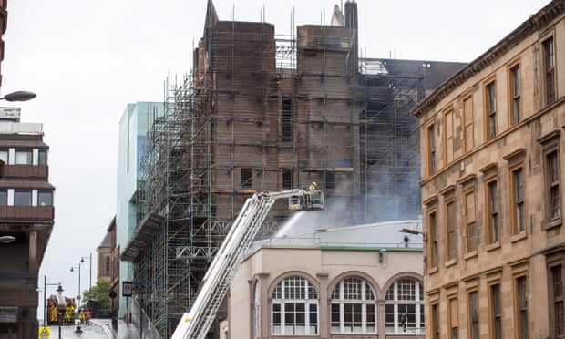 Firefighters at the Glasgow School of Art on 16 June 2018. 