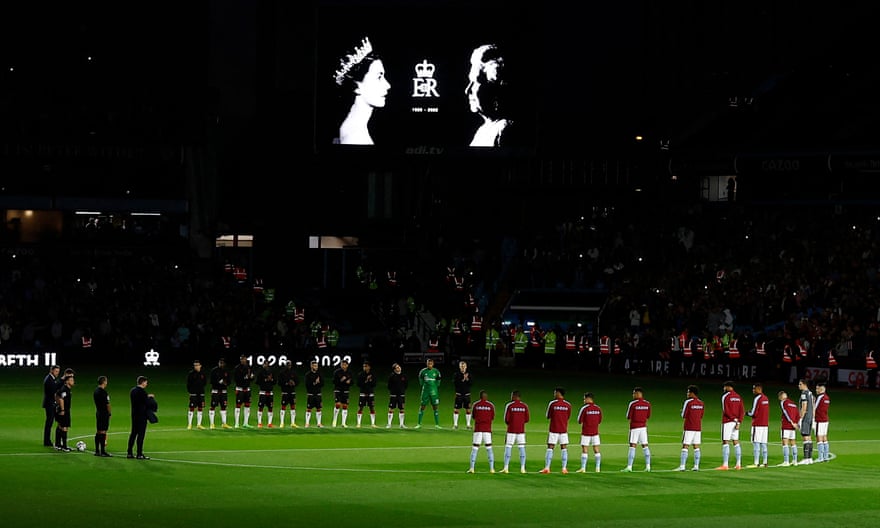 Aston Villa earn welcome win as Jacob Ramsey settles scrap with Southampton | Premier League 1 Players observe a minute’s silence for Queen Elizabeth II before kick-off at Villa Park.