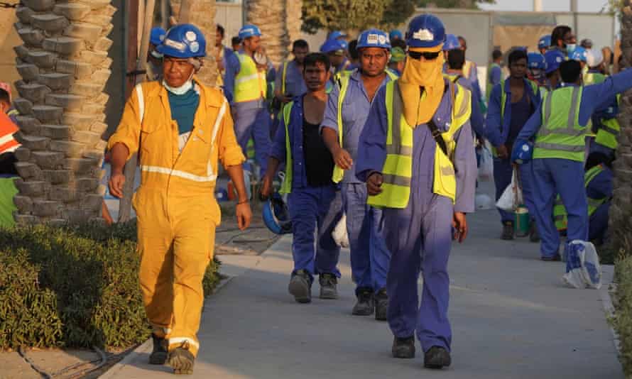 Ouvriers au Qatar en octobre.