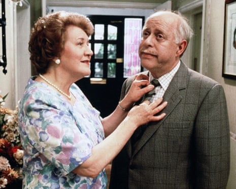 Dame Patricia Routledge obituary | Television | The Guardian