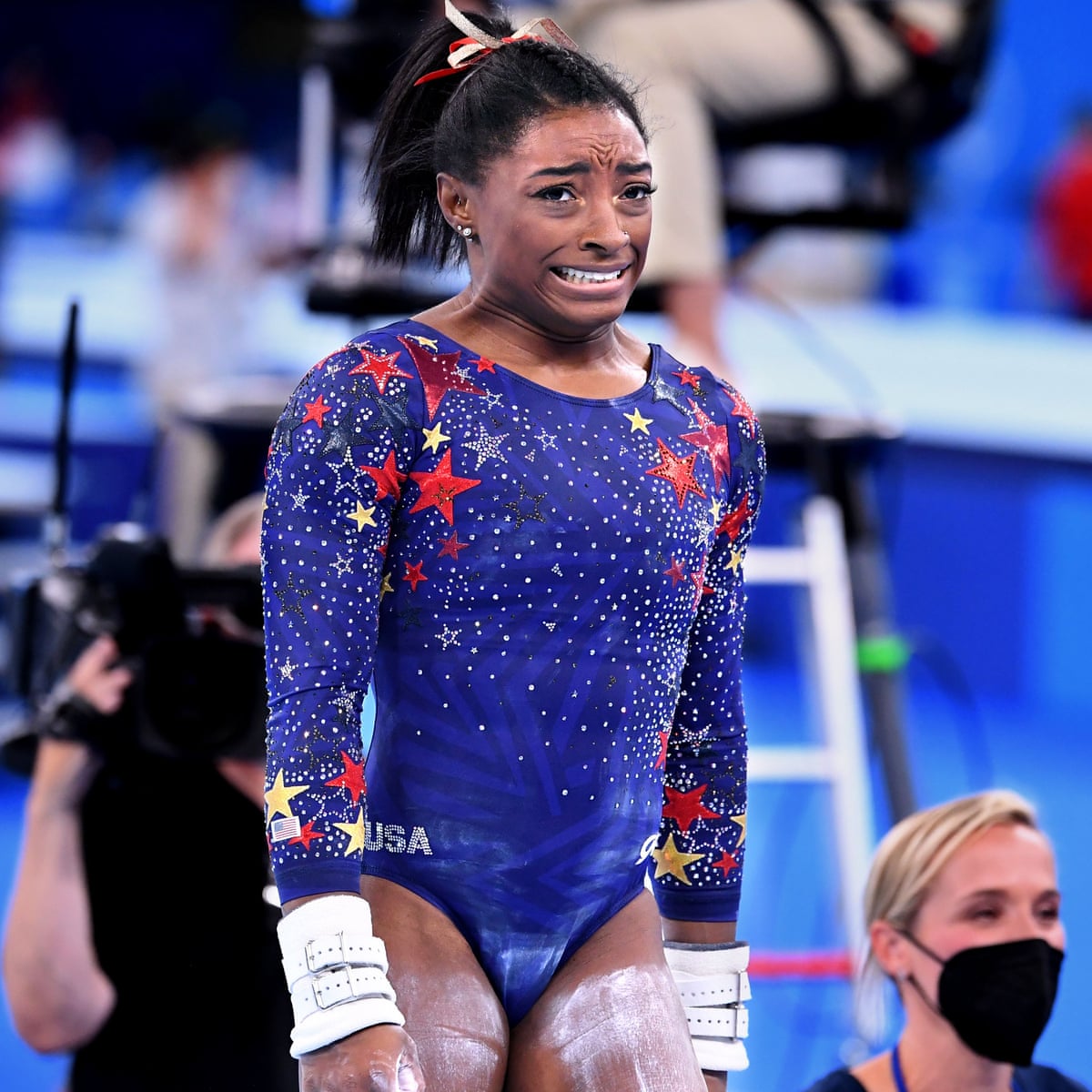 Simone Biles Leaps Into Olympics Action But Usa S Gap Over Rivals Narrows Tokyo Olympic Games The Guardian Simone Biles Leaps Into Olympics Action But Usa S Gap Over Rivals Narrows Tokyo Olympic Games The Guardian