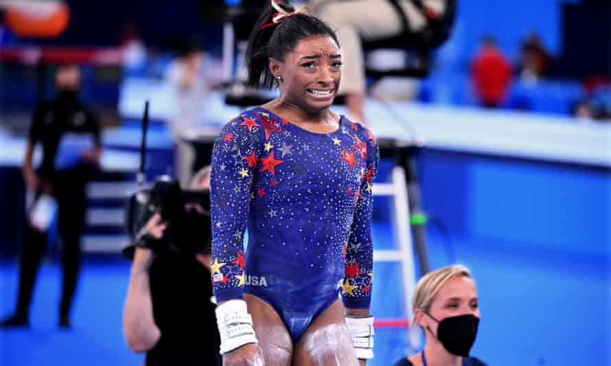 Simone Biles Leaps Into Olympics Action But Usa S Gap Over Rivals Narrows Tokyo Olympic Games The Guardian Simone Biles Leaps Into Olympics Action But Usa S Gap Over Rivals Narrows Tokyo Olympic Games The Guardian