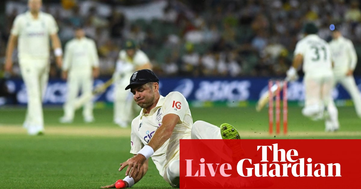 Ashes 2021-22: Australia v England second Test, day three