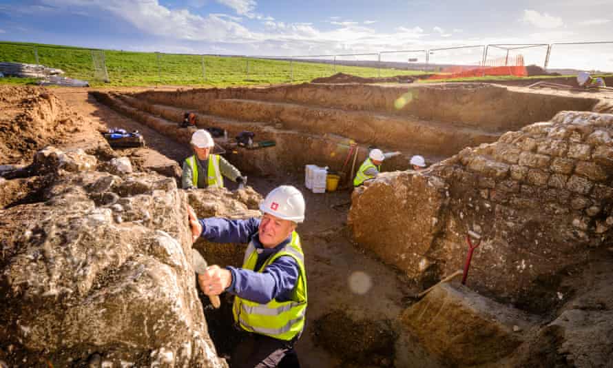 Excavation at Roman site in Richborough, Kent
