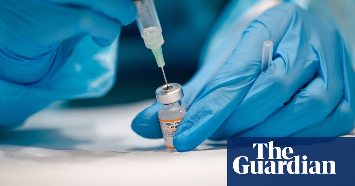 BioNTech dice que podría modificar la vacuna Covid en 100 días si es necesario