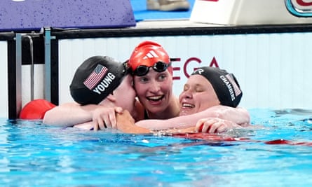 Great Britain’s Rebecca Redfern (centre) celebrates after winning the women’s SB13 100m breaststroke