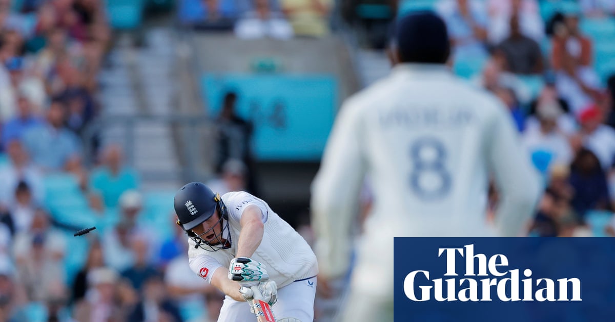 England suffer late Zak Crawley blow in chase of 374 to win fifth Test and India series