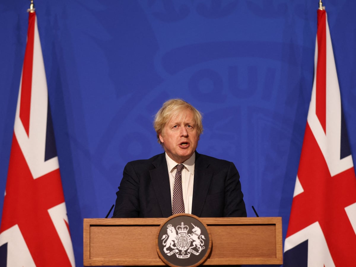 boris johnson says people should not cancel christmas parties over omicron as it happened politics the guardian