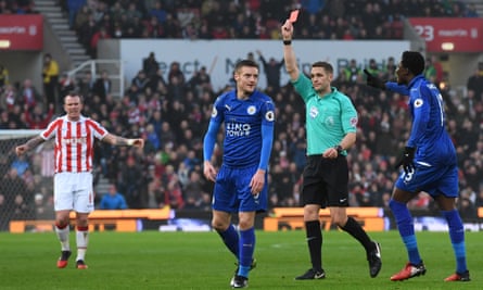 Jamie Vardy in red controversy as 10-man Leicester battle back to draw | Premier League | The Guardian