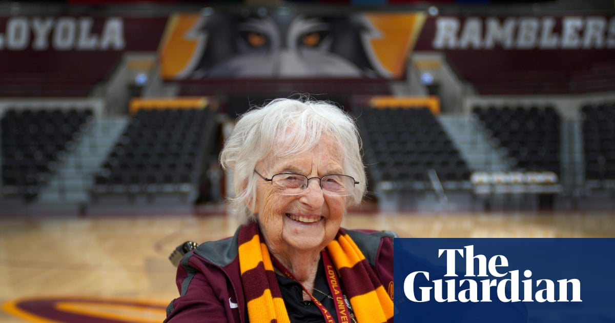 Sister Jean Dolores Schmidt, beloved Loyola University team chaplain, dies aged 106