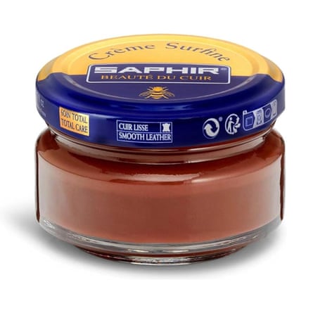 A jar of SaphirCream Surfine Shoe Polish. The jar is glass and the lid is branded blue and yellow.