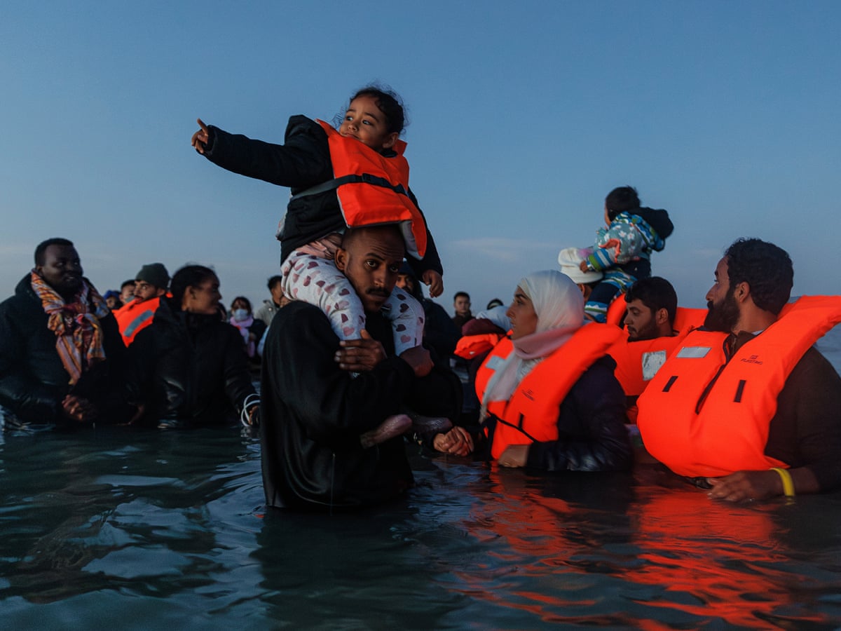 What changes to the UK asylum system is Labour proposing? | Immigration and asylum | The Guardian