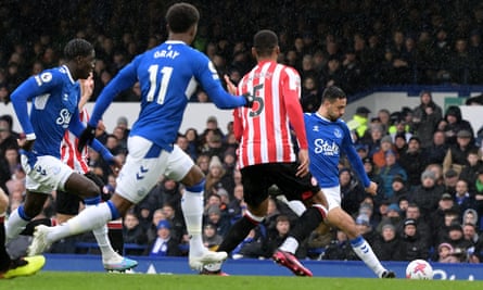 Dwight McNeil fires in from the edge of the box to give Everton the lead over Brentford