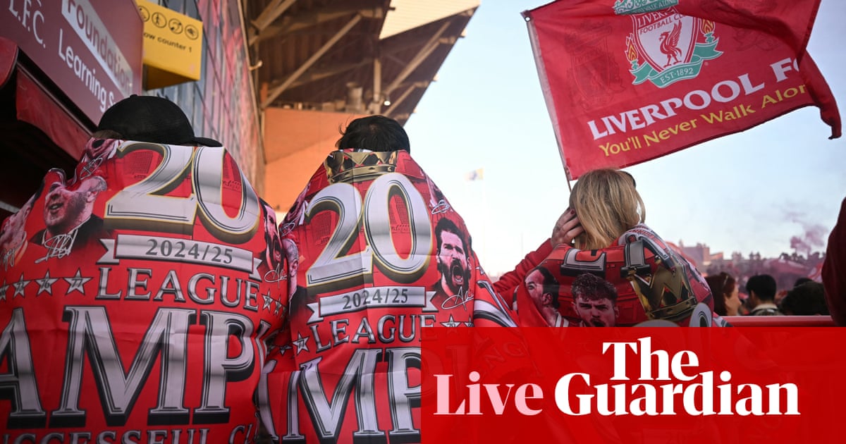 Champions Liverpool travel to Chelsea, West Ham v Spurs and WSL Manchester derby live