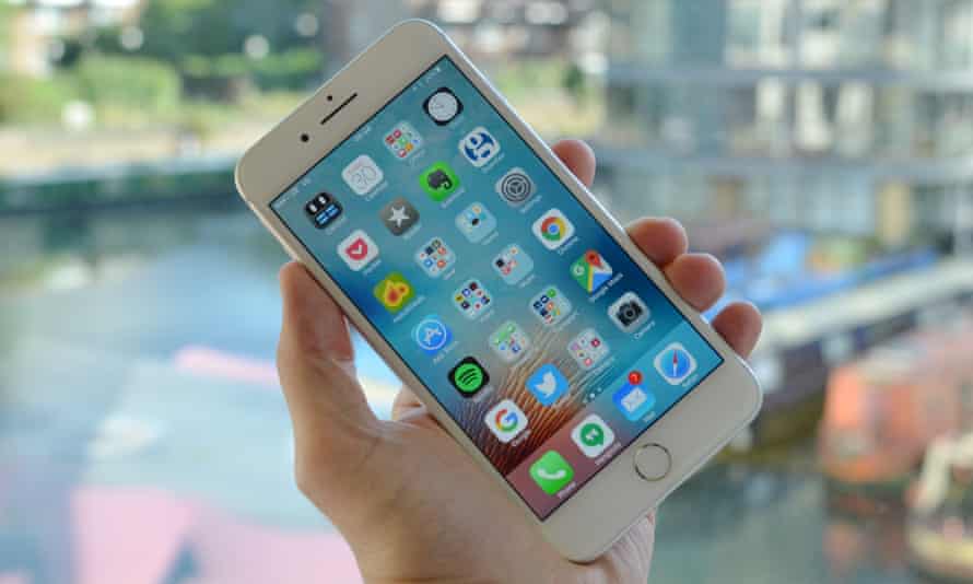 Iphone 7 Plus Review 14 Called It Wants Its Phablet Back Iphone 7 The Guardian Iphone 7 Plus Review 14 Called It Wants Its Phablet Back Iphone 7 The Guardian