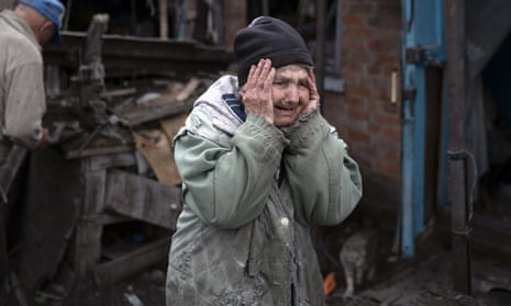 A 78-year-old woman in Sloviansk after her house was destroyed in a Russian attack.