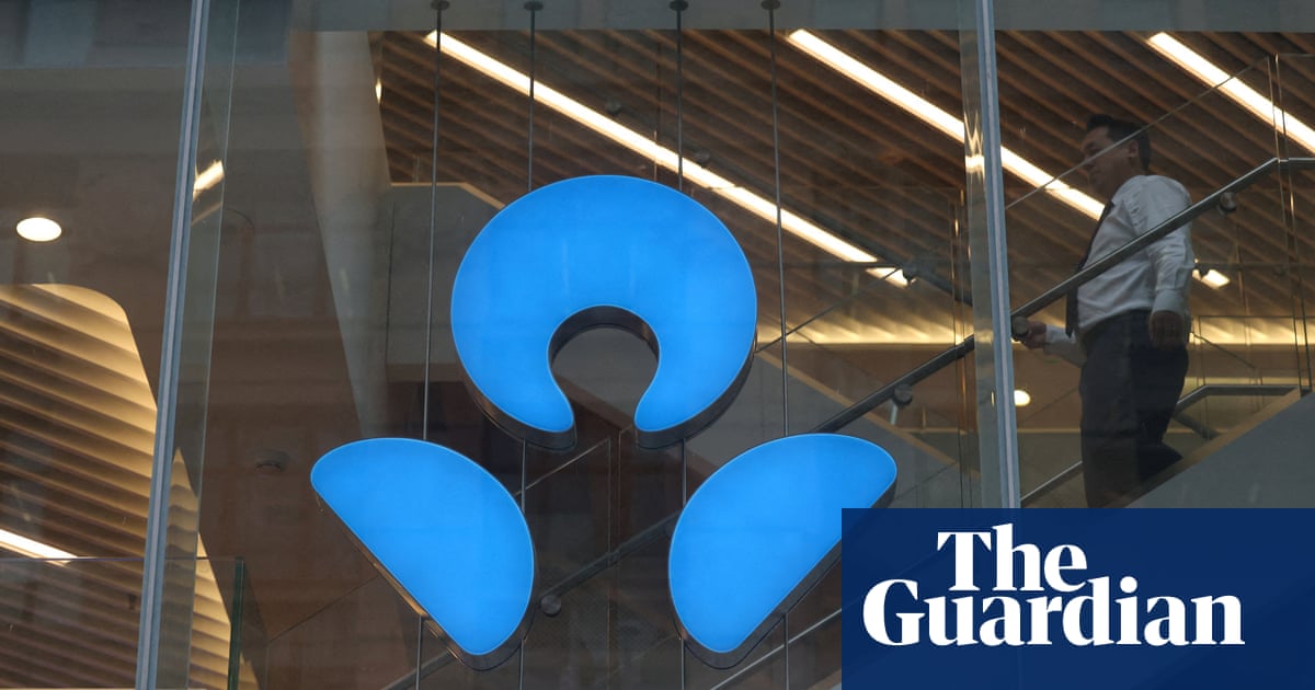 ANZ shareholders reject executive pay plan for second year in a row