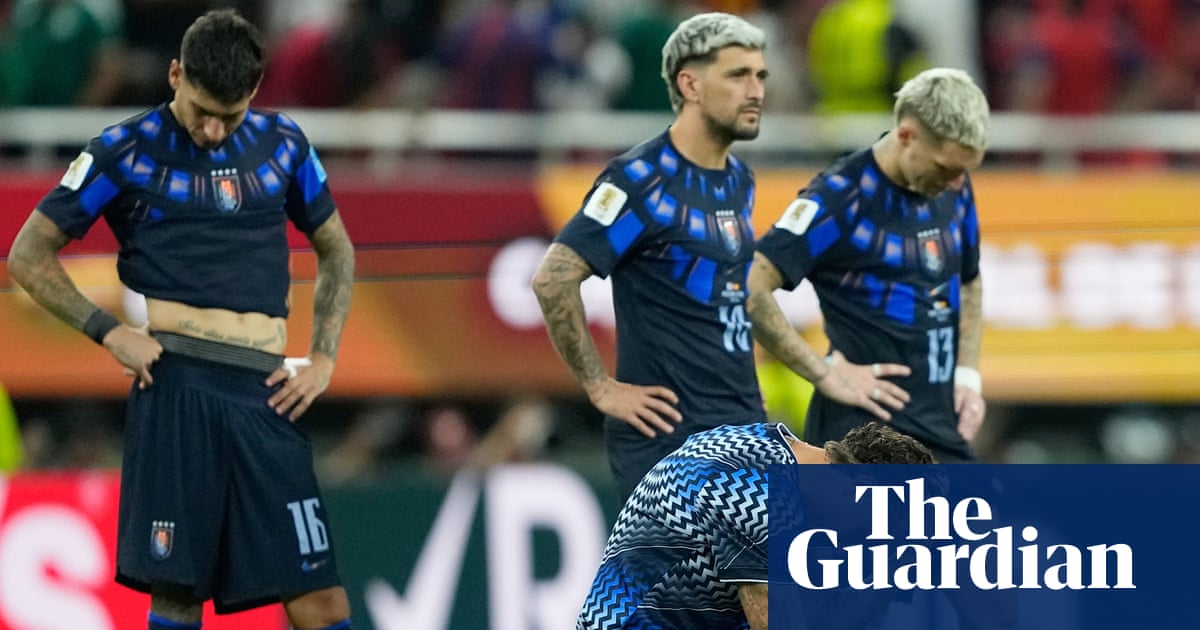 Uruguay slump to shock early World Cup exit after Baena strike sends Spain through