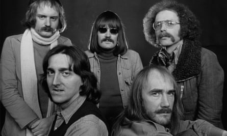 Allan Holdsworth, seated left, with other members of Soft Machine in the mid-1970s