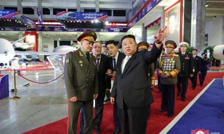 Kim Jong-un with Sergei Shoigu