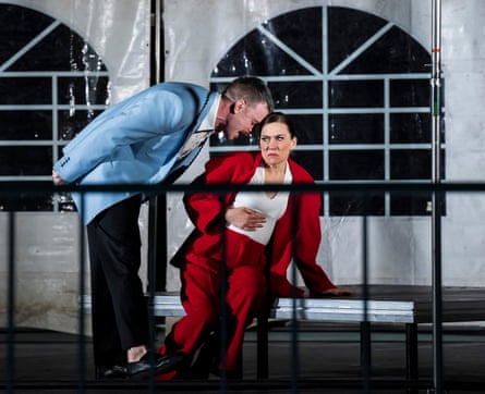 Rupert Charlesworth as Henry Stuart, Lord Darnley, and and Heidi Stober as Queen Mary in Mary, Queen of Scots by Thea Musgrave at the London Coliseum in 2025.