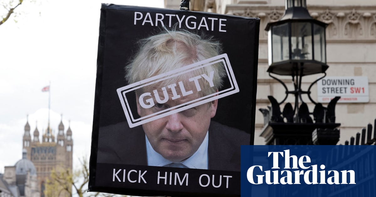‘Insincere’: Covid-bereaved man, 80, rejects Boris Johnson Partygate apology - The Guardian