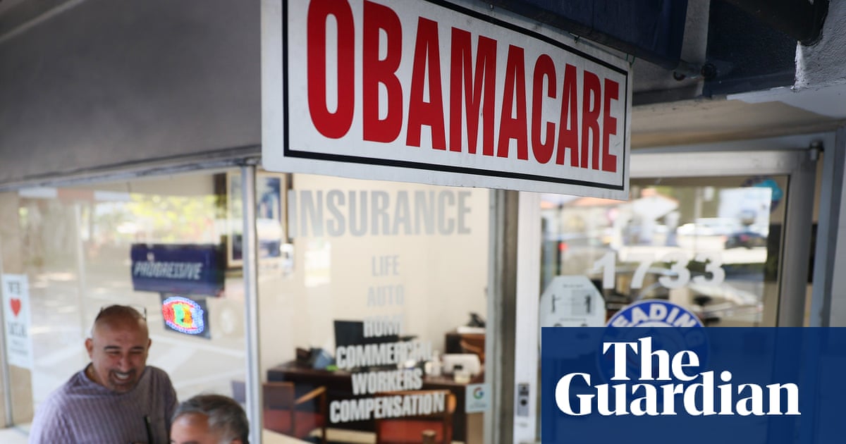 Obamacare insurance prices will jump up 26% next year, report predicts