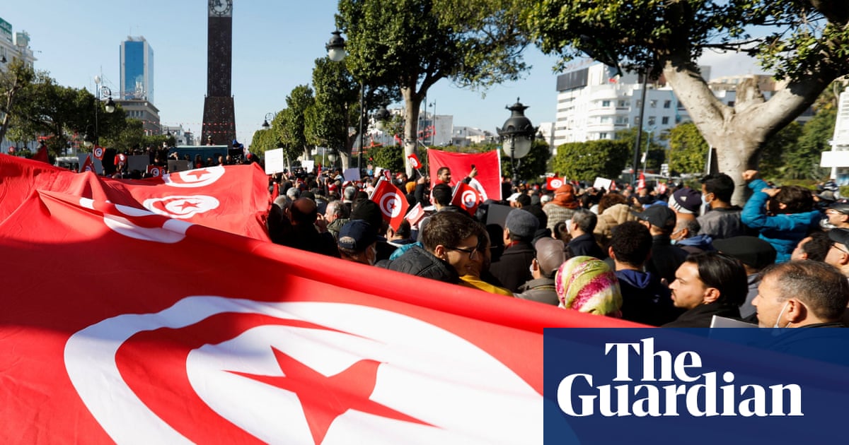 'Nothing will help': Tunisians trapped in poverty lose hope | Global development | The Guardian