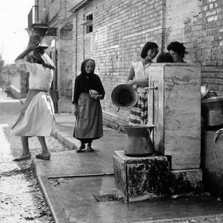 Village life … Women in the Abruzzi, where Ginzburg spent the war.